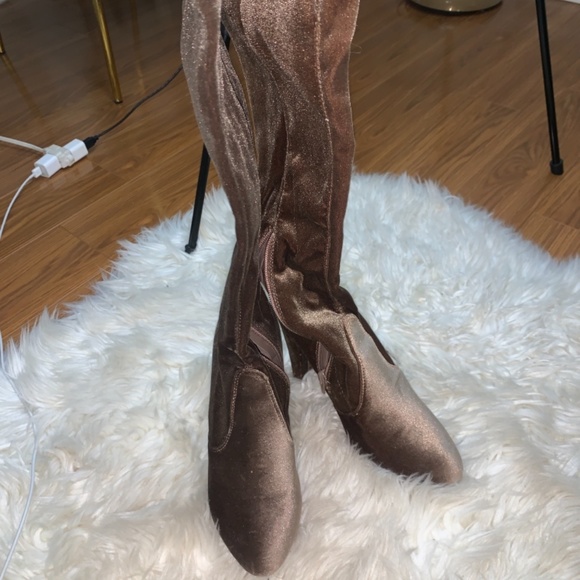 Brown Velvet high knee boots from Charlotte Russe - Picture 3 of 4